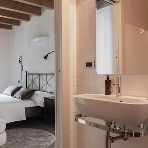 Charming Moment Di Porta - Jolie Maison Apartment Luino